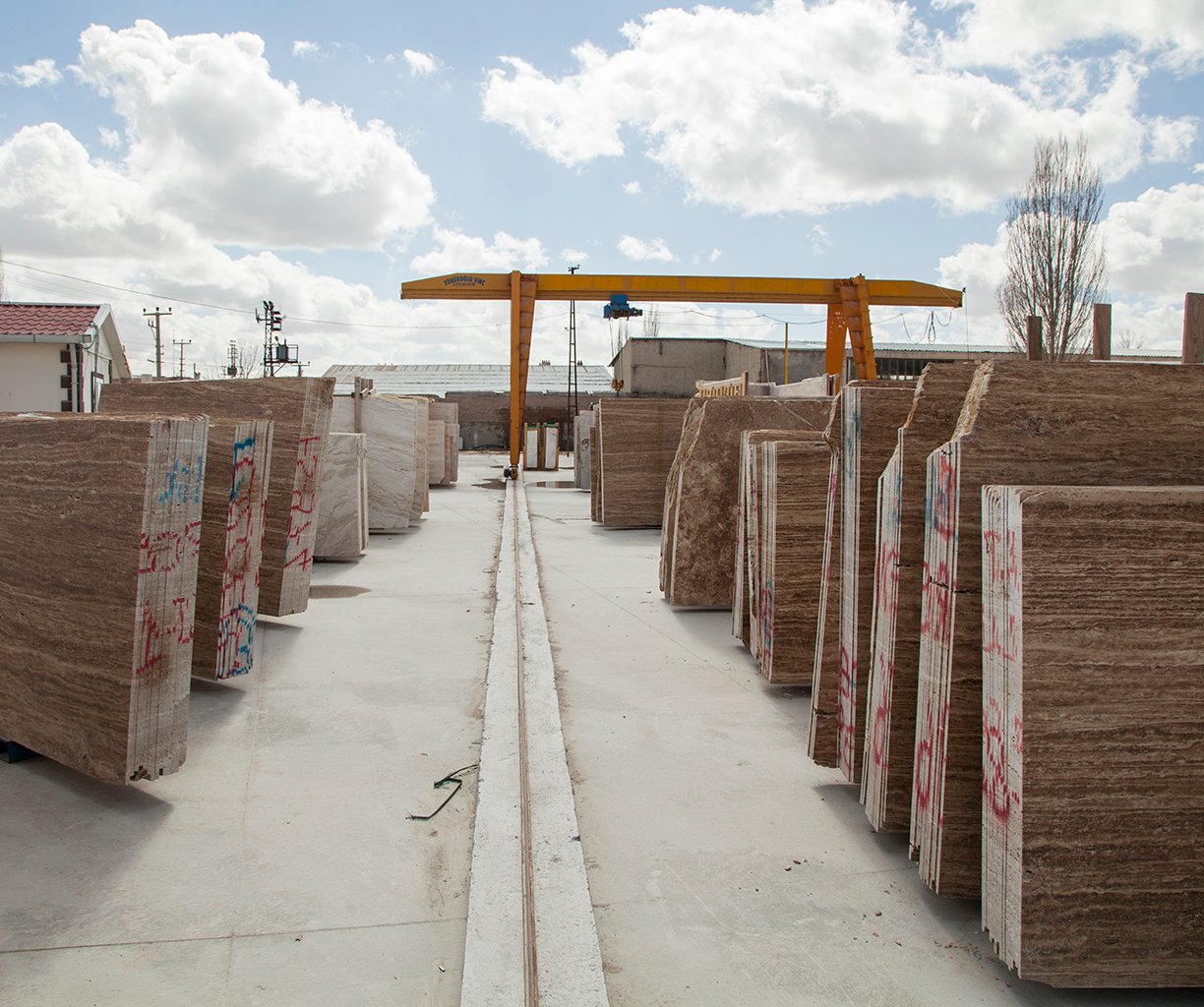 noche travertine, noche travertine cross cut, noche travertine fossil, red travertine, silver travertine, light travertine, afyon grey 